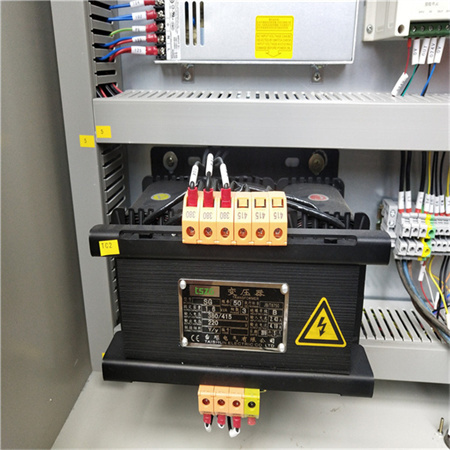 Prasa krawędziowa automatyczna prasa krawędziowa 63T2500mm DA66T 8+1 osi CNC automatyczna elektrohydrauliczna synchroniczna prasa krawędziowa giętarka