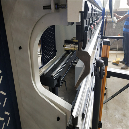 CNC automatyczna stal aluminiowa hydrauliczna prasa krawędziowa elektryczna giętarka do blachy z robotem