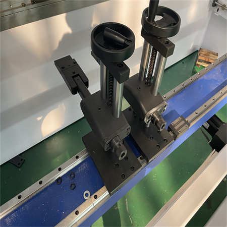 W pełni automatyczny sprzęt do gięcia żelaza w prasie hydraulicznej LETIPTOP w Chinach