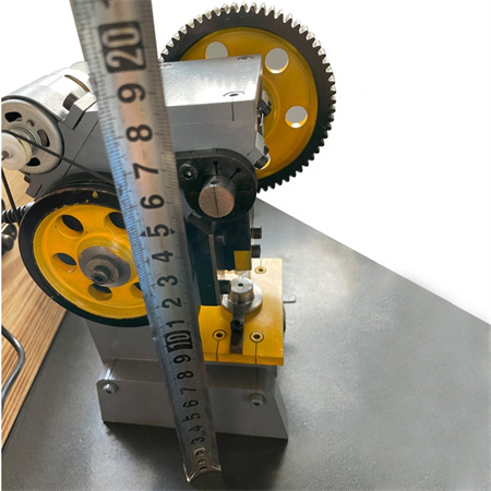 Ręczna wykrawarka do blachy ze stali wysokiej jakości Automatyczna wykrawarka CNC
